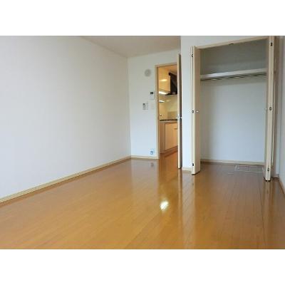 カルム・ソレイユⅡ 203【管理NO：1-015532101-02030】 ★家具家電は申し込み後に搬入します★ ★2026年11月中旬入居可能★の物件写真2