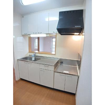レジデンスＳＩＯＮＥ－Ｃ 202【管理NO：1-013714103-02020】 ★家具家電は申し込み後に搬入します★の物件写真3