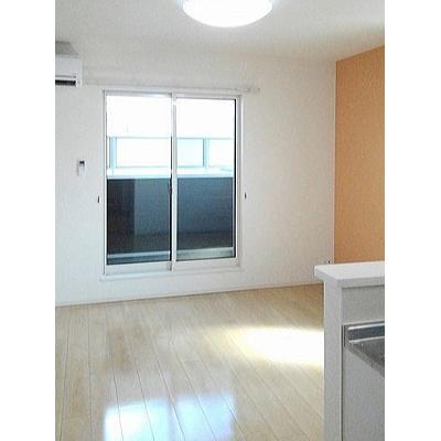 サンシャイン駅南 202【管理NO：1-021447301-02020】 ★家具家電は申し込み後に搬入します★ ★2026年10月下旬入居可能★の物件写真2