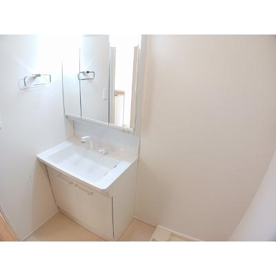 ラッフィナート 104【管理NO：1-027712201-01040】 ★家具家電は申し込み後に搬入します★ ★2026年11月中旬入居可能★の物件写真6