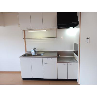 禅Ⅱ 201【管理NO：1-014859402-02010】 ★家具家電は申し込み後に搬入します★ ★2026年10月下旬入居可能★の物件写真3