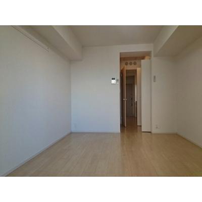 オズ 302【管理NO：1-021655801-03020】 ★家具家電は申し込み後に搬入します★ ★2026年11月上旬入居可能★の物件写真2