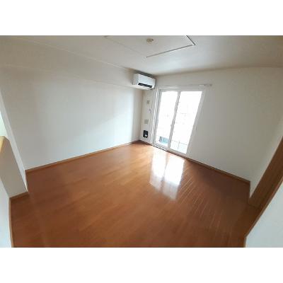 ソラボレⅠ 102【管理NO：1-013881301-01020】 ★家具家電は申し込み後に搬入します★ ★2026年09月下旬入居可能★の物件写真2