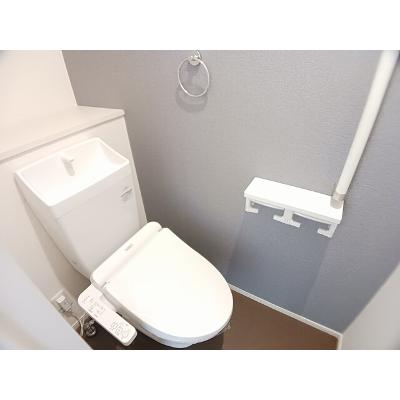 ブルー　ローズ 102【管理NO：1-025074701-01020】 ★家具家電は申し込み後に搬入します★ ★2026年09月下旬入居可能★の物件写真5