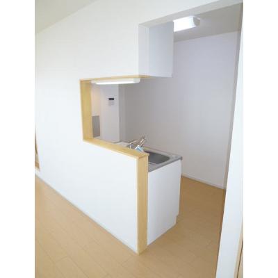 カナージュ　１０ 301【管理NO：1-019078701-03010】 ★家具家電は申し込み後に搬入します★ ★2026年09月下旬入居可能★の物件写真3