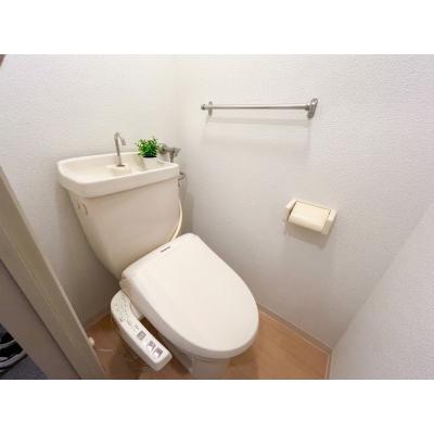 POROKARI元町駅前/ネット無料/ウォシュレット/バス・トイレ別の物件写真6