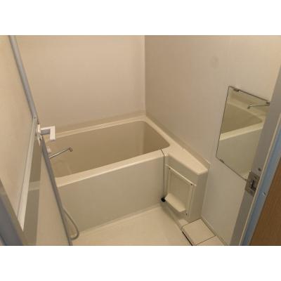 POROKARI麻生4丁目B/ネット無料/エアコンの物件写真4