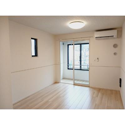 ベル　カルム　Ⅱ 101【管理NO：1-026639201-01010】 ★家具家電は申し込み後に搬入します★ ★2026年10月下旬入居可能★の物件写真2