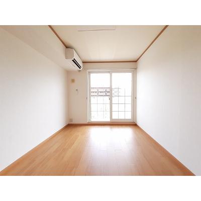 グランド・ルー　Ⅱ 102【管理NO：1-012589101-01020】 ★家具家電は申し込み後に搬入します★ ★2026年10月下旬入居可能★の物件写真2