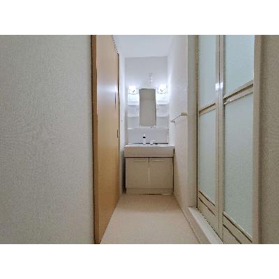サクラⅡ 103【管理NO：1-021697502-01030】 ★家具家電は申し込み後に搬入します★ ★2026年10月下旬入居可能★の物件写真6