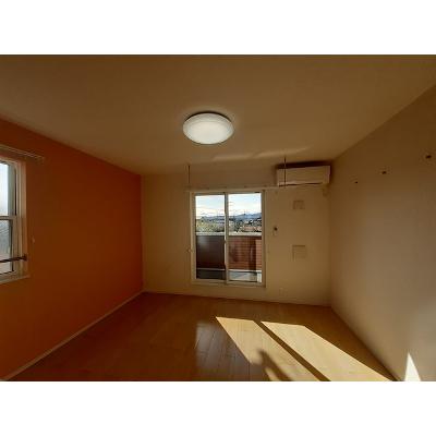 アンビションⅠ 201【管理NO：1-023331801-02010】 ★家具家電は申し込み後に搬入します★ ★2026年10月下旬入居可能★の物件写真2