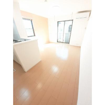 セリシールⅢ　Ａ 101【管理NO：1-019953601-01010】 ★家具家電は申し込み後に搬入します★の物件写真2