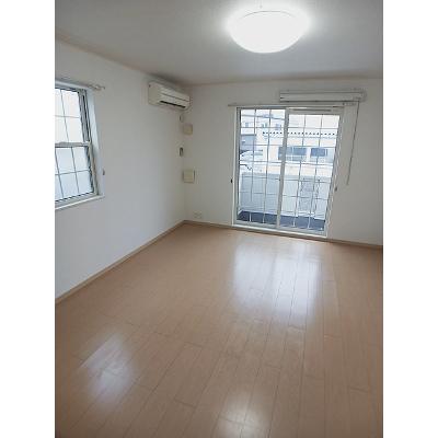 光ａｐａｒｔｍｅｎｔ１ 101【管理NO：1-016231201-01010】 ★家具家電は申し込み後に搬入します★の物件写真2