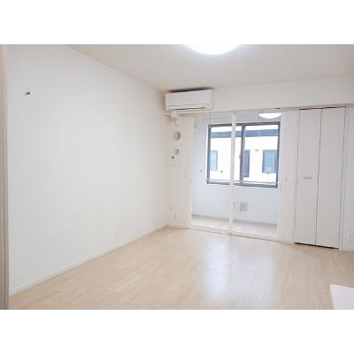 ベルフィミーモ岩切 104【管理NO：1-024299201-01040】 ★家具家電は申し込み後に搬入します★ ★2026年11月中旬入居可能★の物件写真2
