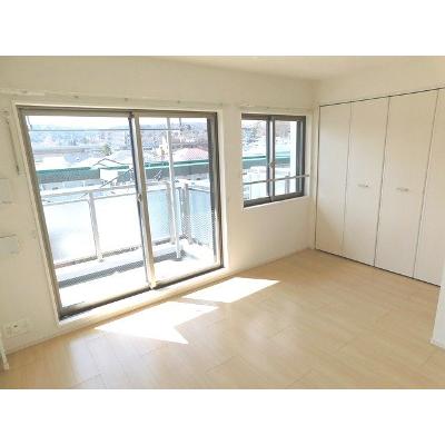 リバーサイド　ガーデン 301【管理NO：1-021651201-03010】 ★家具家電は申し込み後に搬入します★ ★2026年10月下旬入居可能★の物件写真2