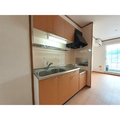 ベルウッド 203【管理NO：1-010534601-02030】 ★家具家電は申し込み後に搬入します★ ★2026年11月中旬入居可能★の物件写真3