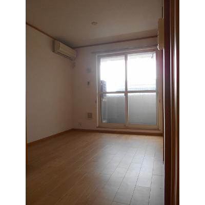 フィオーレ　グリーンヒル 203【管理NO：1-012022301-02030】 ★家具家電は申し込み後に搬入します★ ★2026年11月上旬入居可能★の物件写真2