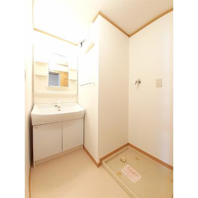 アウローラＡ 201【管理NO：1-012217501-02010】 ★家具家電は申し込み後に搬入します★ ★2026年10月中旬入居可能★の物件写真6
