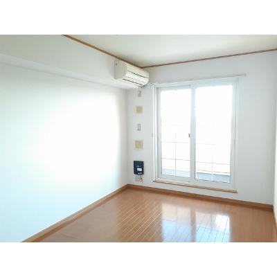 グランデ・フォレスタＣ 202【管理NO：1-013225301-02020】 ★家具家電は申し込み後に搬入します★ ★2026年10月上旬入居可能★の物件写真2