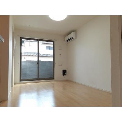 フェアリー 102【管理NO：1-021662601-01020】 ★家具家電は申し込み後に搬入します★の物件写真2