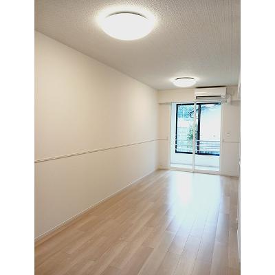 メゾン　よしみ 103【管理NO：1-028322601-01030】 ★家具家電は申し込み後に搬入します★の物件写真2