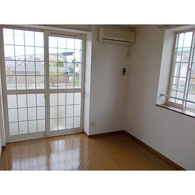 ＣＯＵＲＴーＹＡＲＤ三橋公園Ａ 201【管理NO：1-009669901-02010】 ★家具家電は申し込み後に搬入します★ ★2026年10月中旬入居可能★の物件写真2