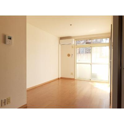 アネックステン 104【管理NO：1-004951201-01040】 ★家具家電は申し込み後に搬入します★ ★2026年10月下旬入居可能★の物件写真2