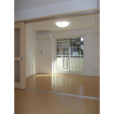 ドレー・アンファンⅢ 103【管理NO：1-017441002-01030】 ★家具家電は申し込み後に搬入します★ ★2026年09月下旬入居可能★の物件写真2