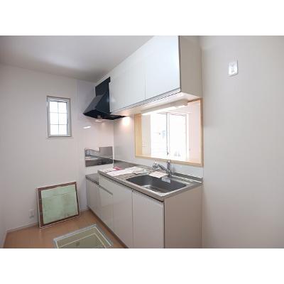 サニーサイド　レジデンス 101【管理NO：1-017230801-01010】 ★家具家電は申し込み後に搬入します★ ★2026年10月中旬入居可能★の物件写真3