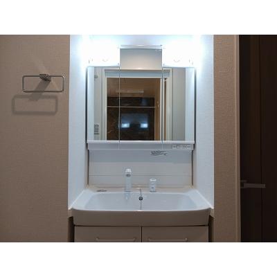 ヒカルサ高岡野村サウス１号棟 102【管理NO：1-027517901-01020】 ★家具家電は申し込み後に搬入します★ ★2026年10月中旬入居可能★の物件写真6