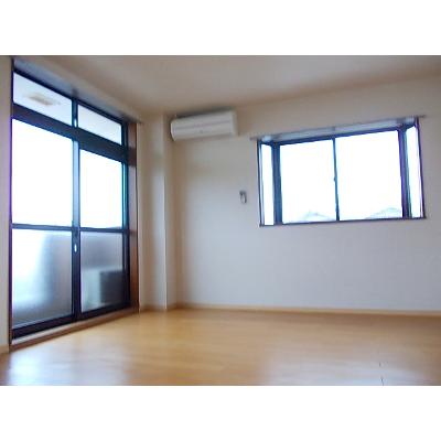 ピーノグランデ 204【管理NO：1-007323701-02040】 ★家具家電は申し込み後に搬入します★ ★2026年10月中旬入居可能★の物件写真2