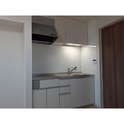 ロンサールⅠ 201【管理NO：1-026716401-02010】 ★家具家電は申し込み後に搬入します★ ★2026年09月下旬入居可能★の物件写真3