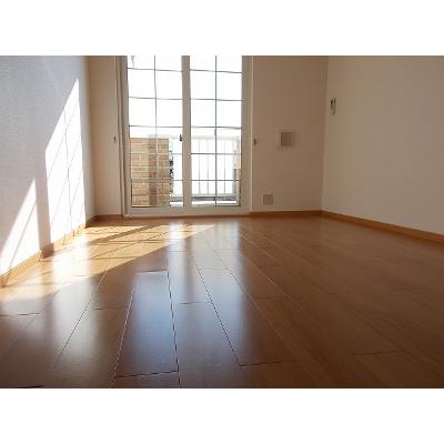 ジェルメ中澤Ｂ 101【管理NO：1-012599102-01010】 ★家具家電は申し込み後に搬入します★ ★2026年10月下旬入居可能★の物件写真2