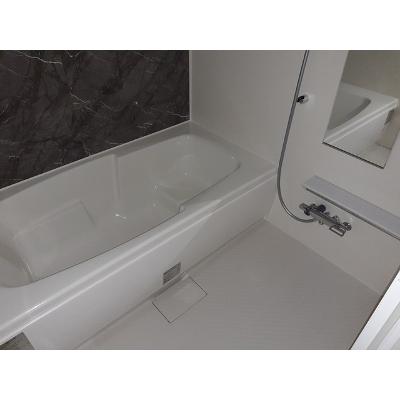 ラテリア 101【管理NO：1-026789601-01010】 ★家具家電は申し込み後に搬入します★ ★2026年10月下旬入居可能★の物件写真4