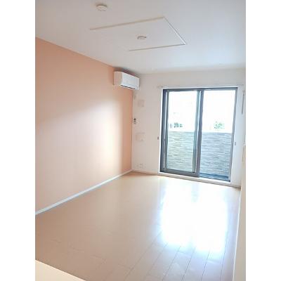 アムール 102【管理NO：1-019280803-01020】 ★家具家電は申し込み後に搬入します★ ★2026年10月下旬入居可能★の物件写真2