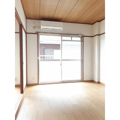 ヴィラ・シューロス 101【管理NO：1-003699801-01010】 ★家具家電は申し込み後に搬入します★ ★2026年10月中旬入居可能★の物件写真2