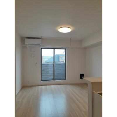 ラピスラズリⅢ 202【管理NO：1-027025801-02020】 ★家具家電は申し込み後に搬入します★の物件写真2