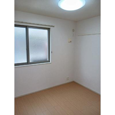 シャトレイユ 102【管理NO：1-021180601-01020】 ★家具家電は申し込み後に搬入します★の物件写真2