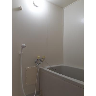 アーバン深田 302【管理NO：1-007254401-03020】 ★家具家電は申し込み後に搬入します★ ★2026年11月中旬入居可能★の物件写真4