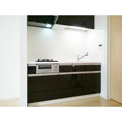 ウィンブリー 203【管理NO：1-024306501-02030】 ★家具家電は申し込み後に搬入します★ ★2026年10月中旬入居可能★の物件写真3
