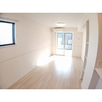 フィオーレⅡ 104【管理NO：1-027287802-01040】 ★家具家電は申し込み後に搬入します★ ★2026年10月中旬入居可能★の物件写真2