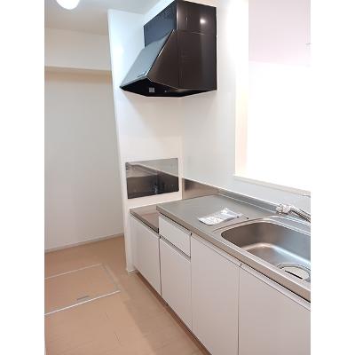 ラーンドゥイシ 102【管理NO：1-020726101-01020】 ★家具家電は申し込み後に搬入します★の物件写真3