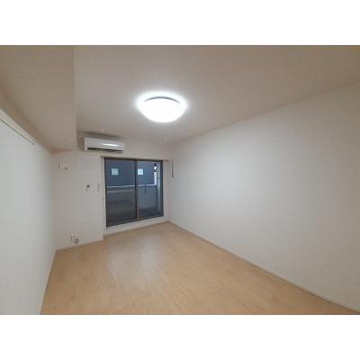ラウレア宇治 205【管理NO：1-022507401-02040】 ★家具家電は申し込み後に搬入します★の物件写真2