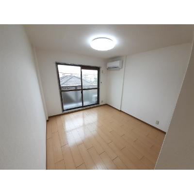パピヨン青木 302【管理NO：1-006986201-03020】 ★家具家電は申し込み後に搬入します★ ★2026年10月中旬入居可能★の物件写真2