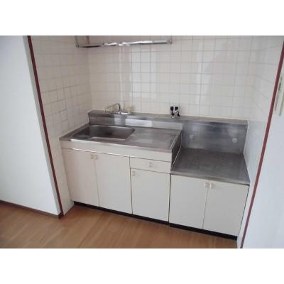 サンコート 103【管理NO：1-005407201-01030】 ★家具家電は申し込み後に搬入します★ ★2026年10月下旬入居可能★の物件写真3