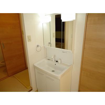 プレステージ青山 203【管理NO：1-006932401-02030】 ★家具家電は申し込み後に搬入します★ ★2026年10月中旬入居可能★の物件写真6