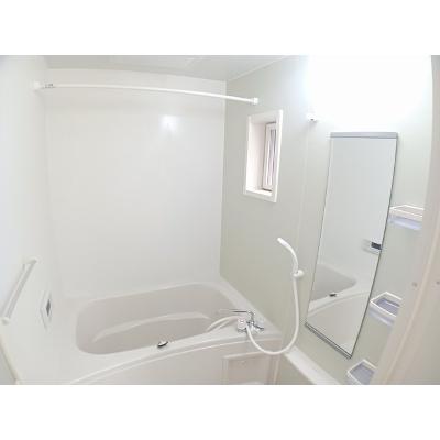 サニーセレノ　Ｅ 103【管理NO：1-018511701-01030】 ★家具家電は申し込み後に搬入します★ ★2026年12月中旬入居可能★の物件写真4