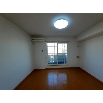 リブ・シンヴィレッジⅣ 203【管理NO：1-013735904-02030】 ★家具家電は申し込み後に搬入します★ ★2026年11月中旬入居可能★の物件写真2