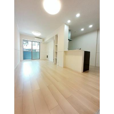 ランプ　タウン 103【管理NO：1-027064501-01030】 ★家具家電は申し込み後に搬入します★ ★2026年11月中旬入居可能★の物件写真2