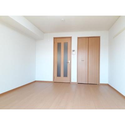 エスペランサ 201【管理NO：1-014212401-02010】 ★家具家電は申し込み後に搬入します★ ★2026年10月上旬入居可能★の物件写真2